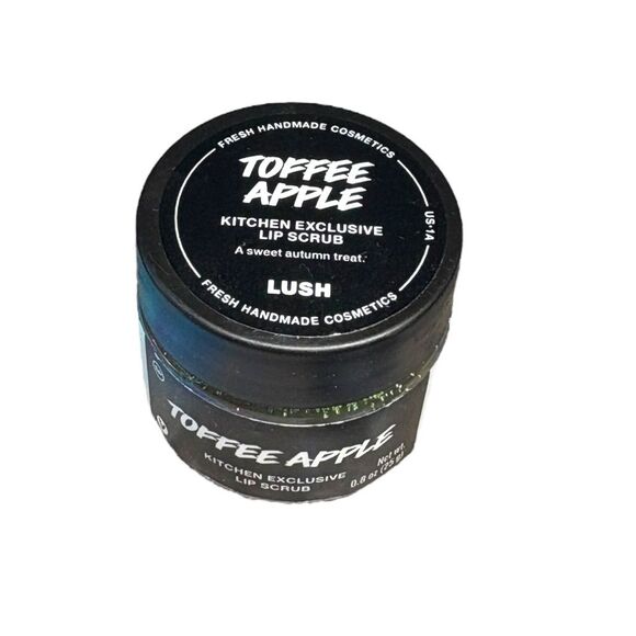 Lush Kitchen Exclusive Toffee Apple Lip Scrub Exfoliating Sugar Shea Butter NWT - Picture 4 of 8